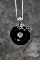 Mobile Preview: Hexenshop Dark Phönix Schwarzer Onyx Donut in 925 Silber gefasst mit Granat